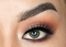 Cargar imagen en el visor de la galería, Pestaña Postiza Royalty